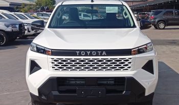 TRAVO 4TREX 4WD 2026 2.8 MT STANDARD WHITE 93114 full