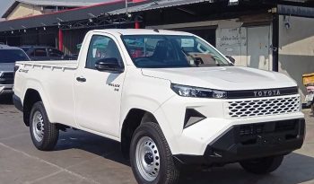 TRAVO 4TREX 4WD 2026 2.8 MT STANDARD WHITE 93114 full