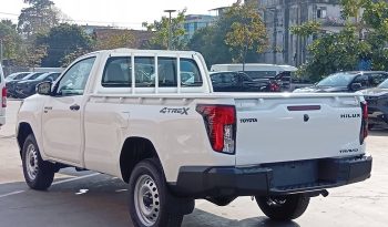 TRAVO 4TREX 4WD 2026 2.8 MT STANDARD WHITE 93114 full