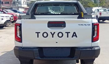 TRAVO OVERLAND PRE 2026 2.8 AT DOUBLE CAB WHITE  40096 full