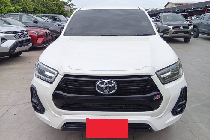 GR 2WD 2022 2.8G AT DOUBLE CAB WHITE  472 full