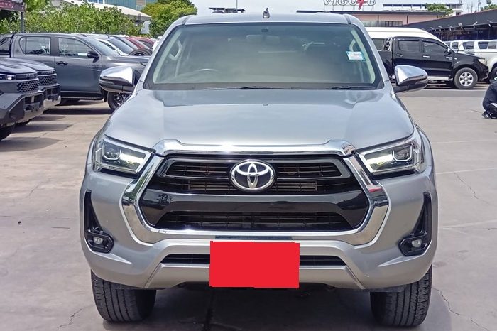 REVO 4WD 2022 2.4 MID MT SAMRT CAB SILVER  1762 full