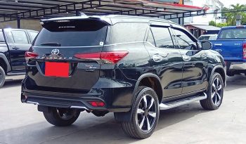 TOYOTA 2WD 2020 2.8V AT FORTUNER BLACK  8325 full