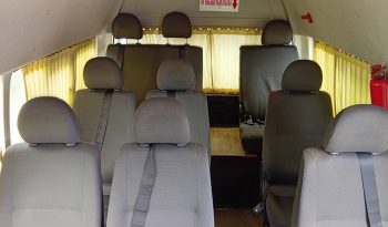 TOYOTA 2WD 2019 2.7 MT COMMUTER WHITE  3322 full