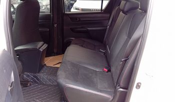 GR 2WD 2022 2.8G AT DOUBLE CAB WHITE  472 full