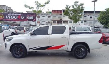 GR 2WD 2022 2.8G AT DOUBLE CAB WHITE  472 full