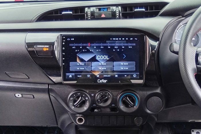 GR 2WD 2022 2.8G AT DOUBLE CAB WHITE  472 full