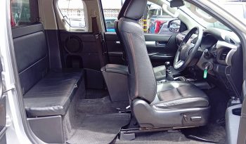 REVO 4WD 2022 2.4 MID MT SAMRT CAB SILVER  1762 full