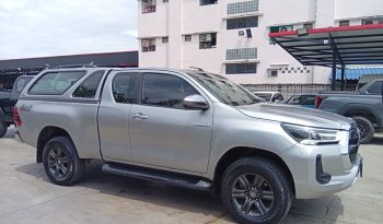 REVO 4WD 2022 2.4 MID MT SAMRT CAB SILVER  1762 full