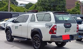 ROCCO 4WD 2022 2.8 HIGHT AT SMART CAB WHITE  9477 full