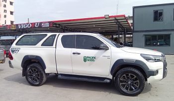 ROCCO 4WD 2022 2.8 HIGHT AT SMART CAB WHITE  9477 full