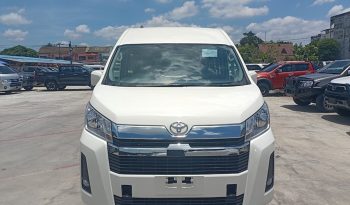 TOYOTA 2026 2WD 2.8 MT COMMUTER WHITE  6962 full