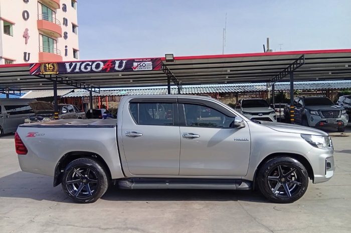 REVO 2WD 2020 2.4J AT DOUBLE CAB SILVER  8464 full