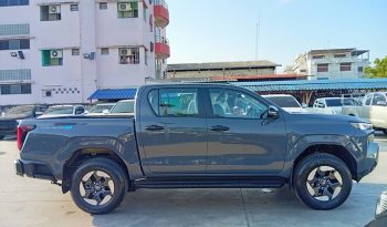 TRAVO E 2026 EV AT DOUBLE CAB GREY  800175 full