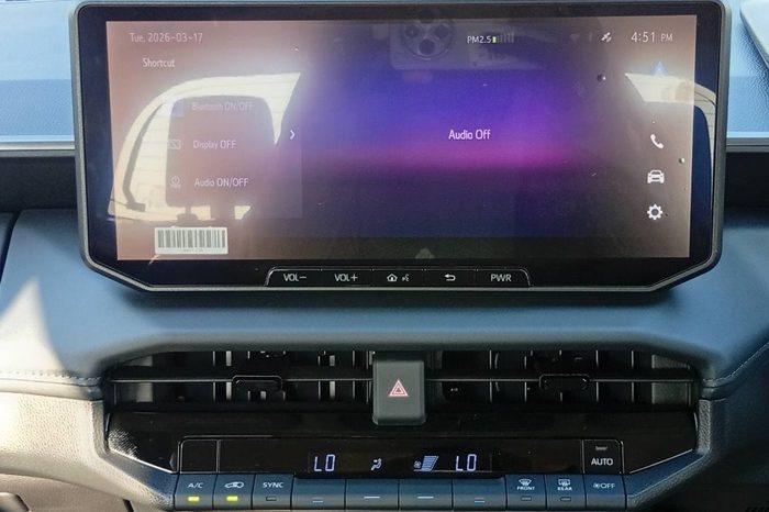 TRAVO E 2026 EV AT DOUBLE CAB GREY  800175 full