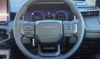TRAVO E 2026 EV AT DOUBLE CAB GREY  800175 full