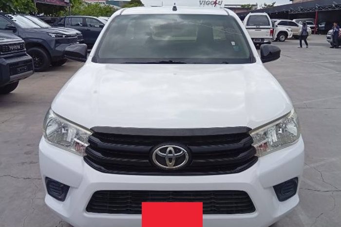 REVO 2WD 2018 2.4J MT STANDARD WHITE  4079 full