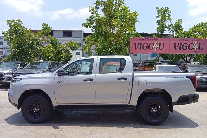 TRAVO SMART PRE 2026 2.8 AT DOUBLE CAB SILVER0  201571 full