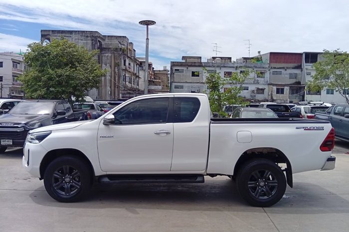 REVO PRE 2021 2.4 MID AT SAMRT CAB WHITE  9323 full