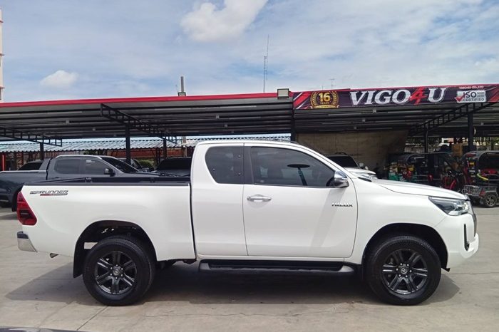 REVO PRE 2021 2.4 MID AT SAMRT CAB WHITE  9323 full
