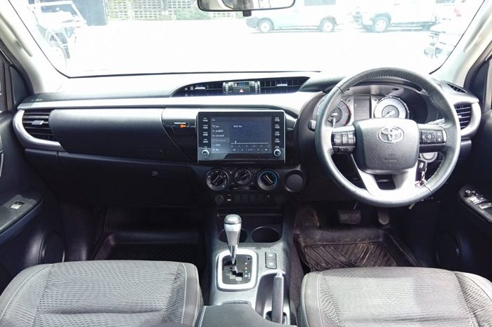 REVO PRE 2021 2.4 MID AT SAMRT CAB WHITE  9323 full