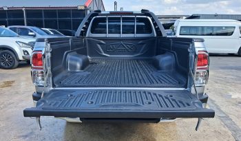 REVO 2WD 2018 2.4J MT STANDARD SILVER  901 full