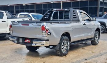 REVO 2WD 2018 2.4J MT STANDARD SILVER  901 full