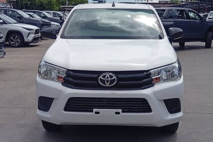 REVO 2WD 2017 2.4J MT STANDARD WHITE  2599 full