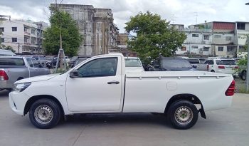 REVO 2WD 2017 2.4J MT STANDARD WHITE  2599 full