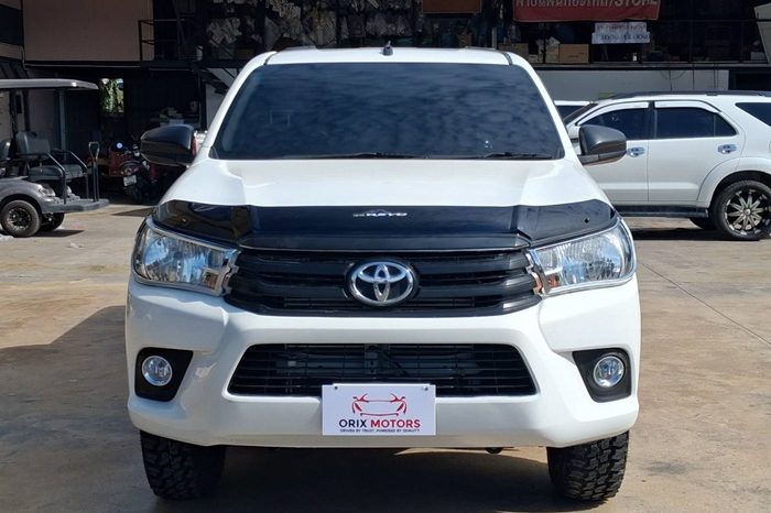 REVO 2WD 2018 2.4J MT STANDARD WHITE  7029 full