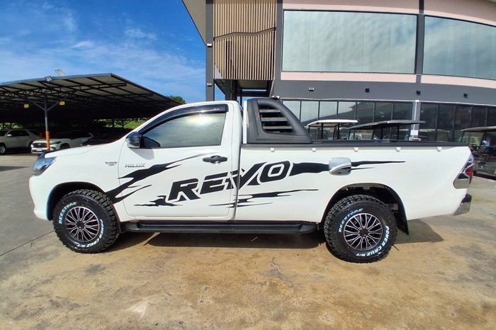 REVO 2WD 2018 2.4J MT STANDARD WHITE  7029 full