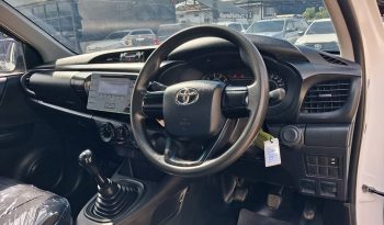 REVO 2WD 2018 2.4J MT STANDARD WHITE  7029 full