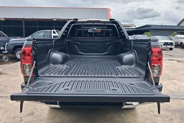 REVO 2WD 2018 2.4J MT STANDARD DARK GREY  5948 full