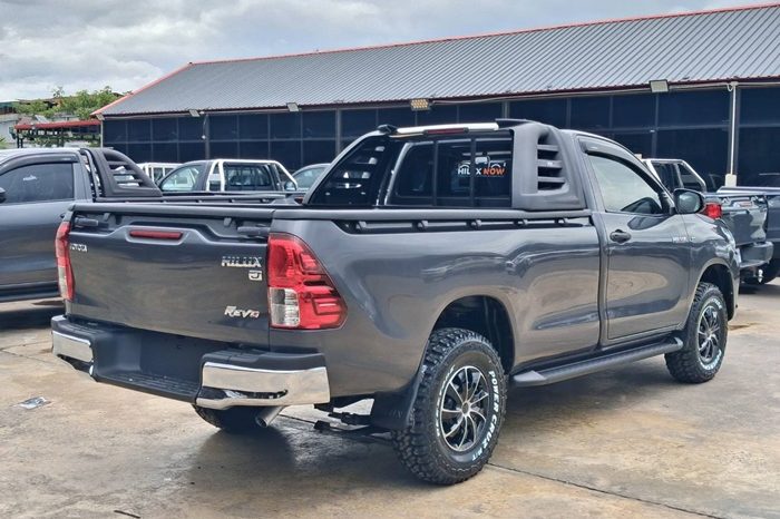 REVO 2WD 2018 2.4J MT STANDARD DARK GREY  5948 full