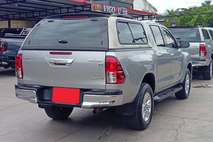 REVO PRE 2018 2.4G AT DOUBLE CAB SILVER  8760 full