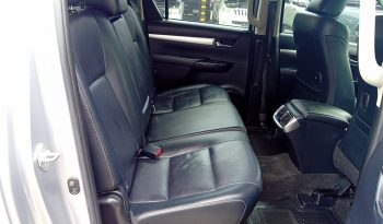 REVO PRE 2018 2.4G AT DOUBLE CAB SILVER  8760 full