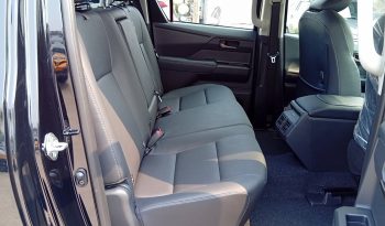 TRAVO OVERLAND PLUS 4WD 2026 2.8 AT DOUBLE CAB BLACK  22864 full