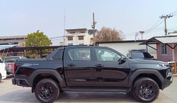 TRAVO OVERLAND PLUS 4WD 2026 2.8 AT DOUBLE CAB BLACK  22864 full