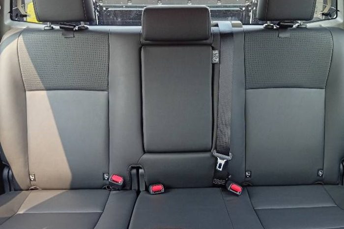 TRAVO OVERLAND PLUS 4WD 2026 2.8 AT DOUBLE CAB BLACK  22864 full