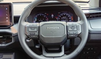 TRAVO OVERLAND PLUS 4WD 2026 2.8 AT DOUBLE CAB BLACK  22864 full