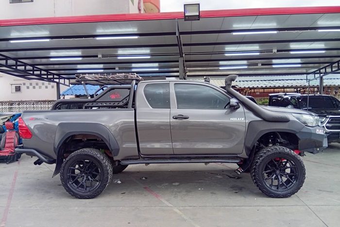 REVO 2WD 2019 2.4J MT SMART CAB DARK GREY  5115 full