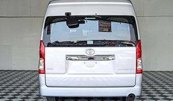 TOYOTA 2026 2WD 2.8 AT COMMUTER SILVER 39963 full