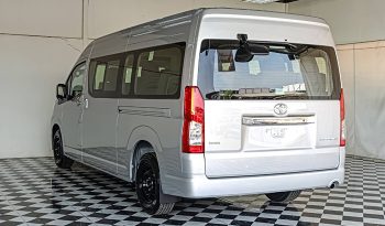 TOYOTA 2026 2WD 2.8 AT COMMUTER SILVER 39854 full