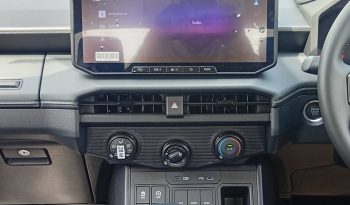 TRAVO PREMIUM PRE 2026 2.8 AT DOUBLE CAB GREY 2131 full