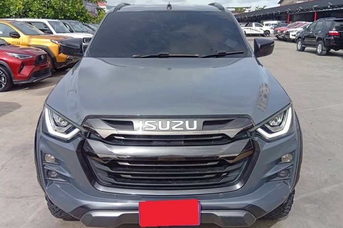 ISUZU 4WD 2022 3.0 AT DOUBLE CAB BLACK  9494 full