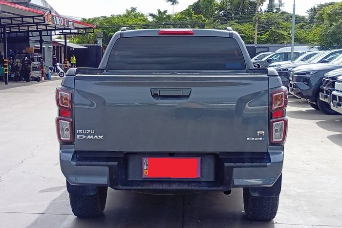 ISUZU 4WD 2022 3.0 AT DOUBLE CAB BLACK  9494 full