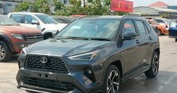 TOYOTA 2026 SUV PREMIUM YARIS CROSS 2WD 1.5 AT DARK GREY 48986