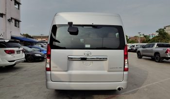 TOYOTA 2026 2WD 2.8 MT COMMUTER SILVER  41765 full