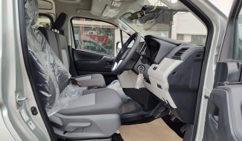 TOYOTA 2026 2WD 2.8 MT COMMUTER SILVER  41765 full