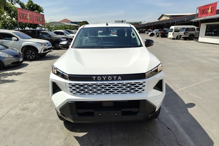 TRAVO SMART PRE 2026 2.8 AT DOUBLE CAB WHITE  200678 full